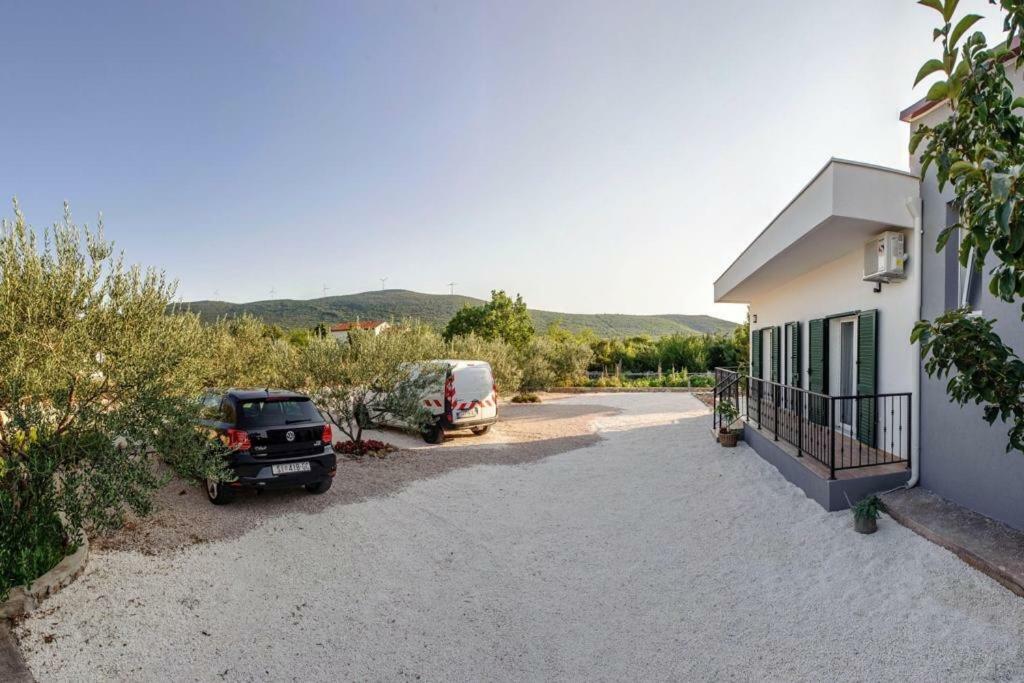 Kalauz Rooms Lozovac Exteriör bild